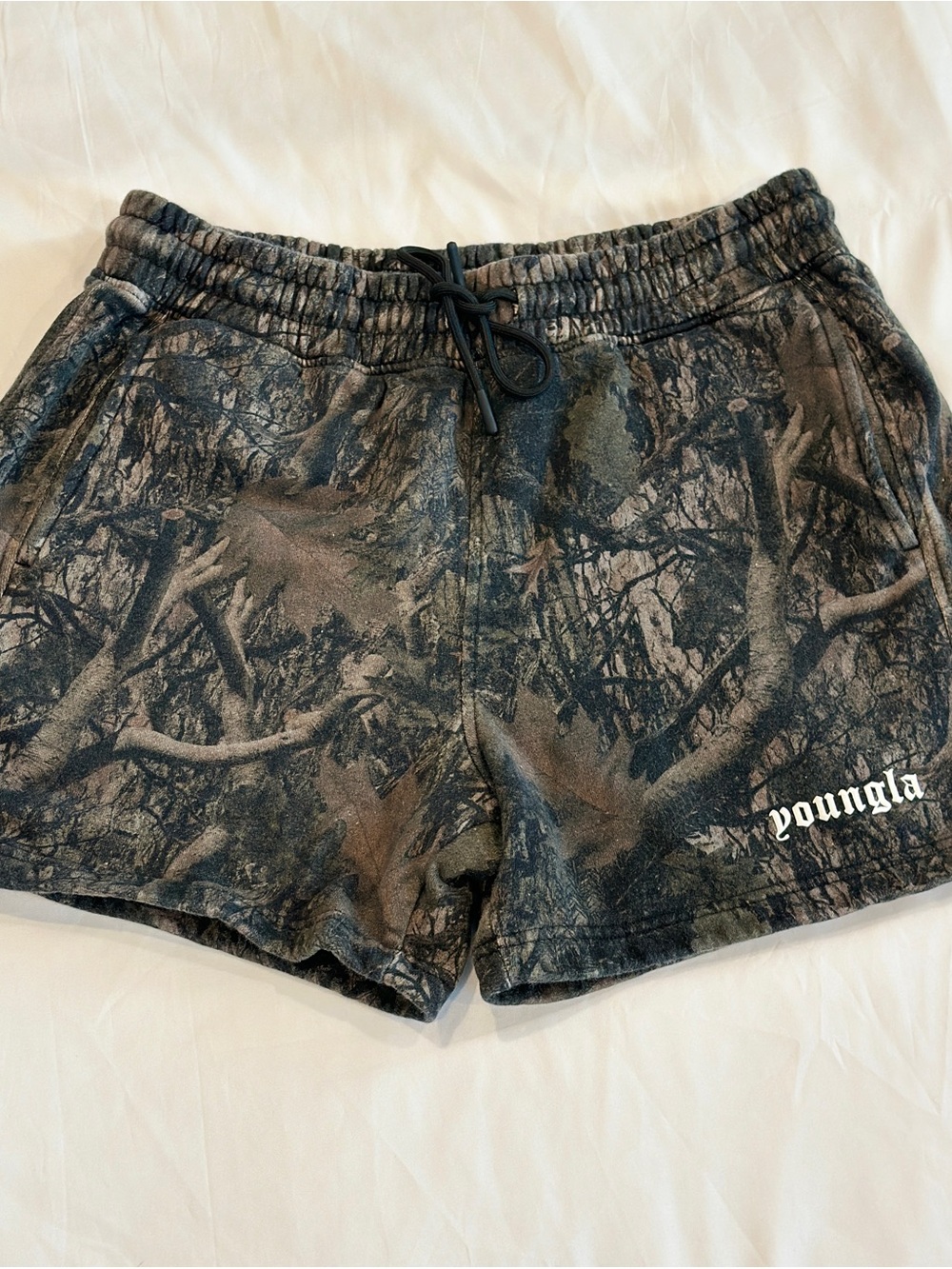 YoungLA Men's Camo Elastic-Waist Shorts - Black Brown